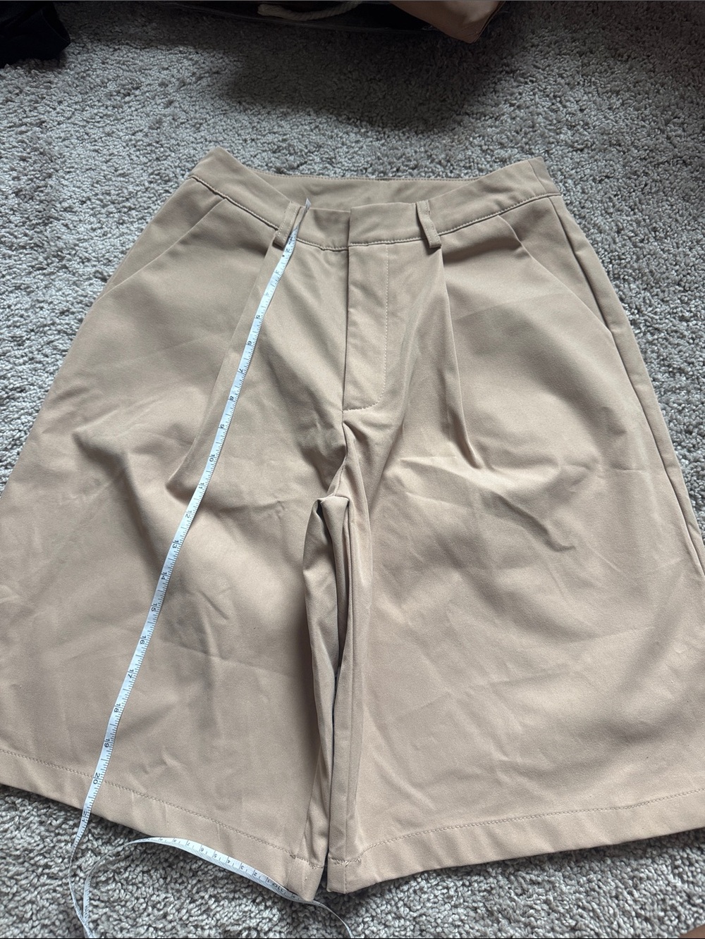 Missguided women’s Khaki Shorts - Tailored Mid-Length